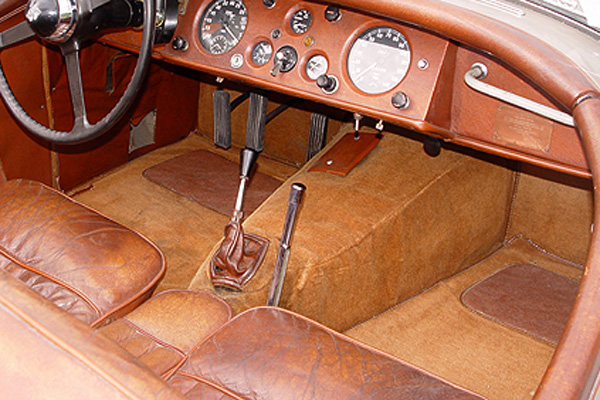 Classic Car Carpets Jaguar Complete Jaguar Mk Ii Latex Backed Carpet Set 100 Polypropylene Or Wool